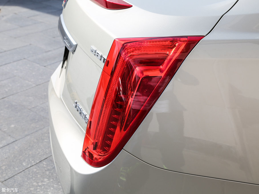 2017��P������XTS 28T ��Ӣ��