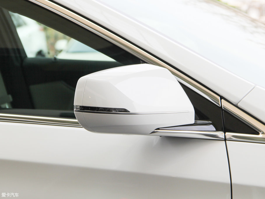 2017��P������XTS 28T ��Ӣ��