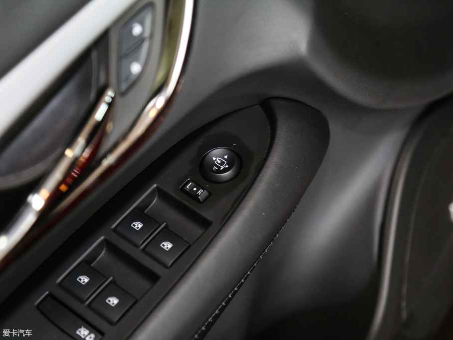 2017��P������ATS-L 28T ���A��