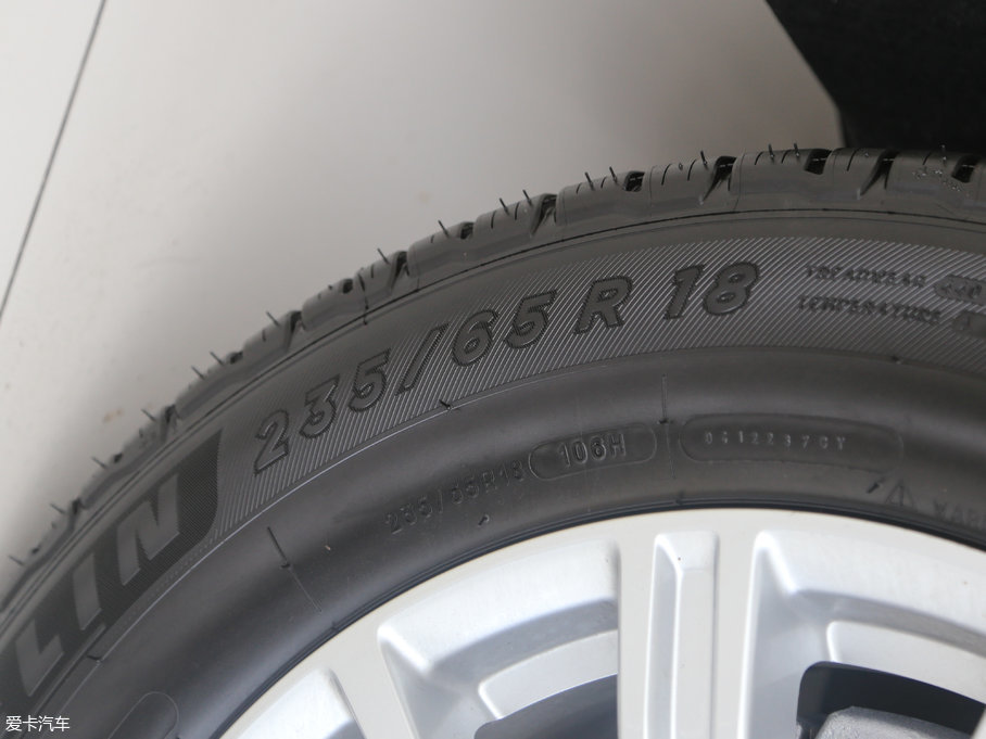 2017PXT5 c 25T (q)g(sh)