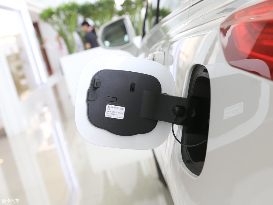 2017PXT5 c 28T (q)g(sh)