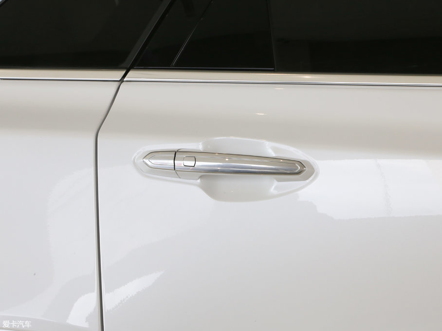 2017PXT5 c 28T (q)g(sh)