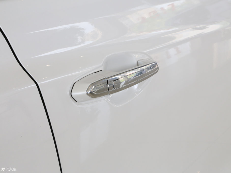 2017PXT5 c 28T (q)g(sh)