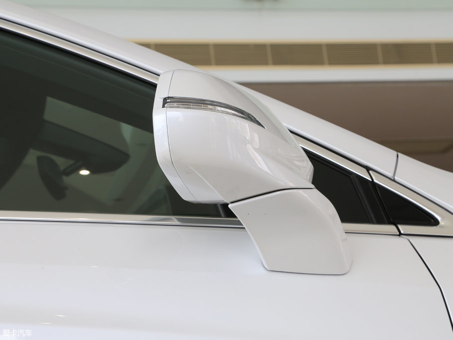 2017PXT5 c 28T (q)g(sh)