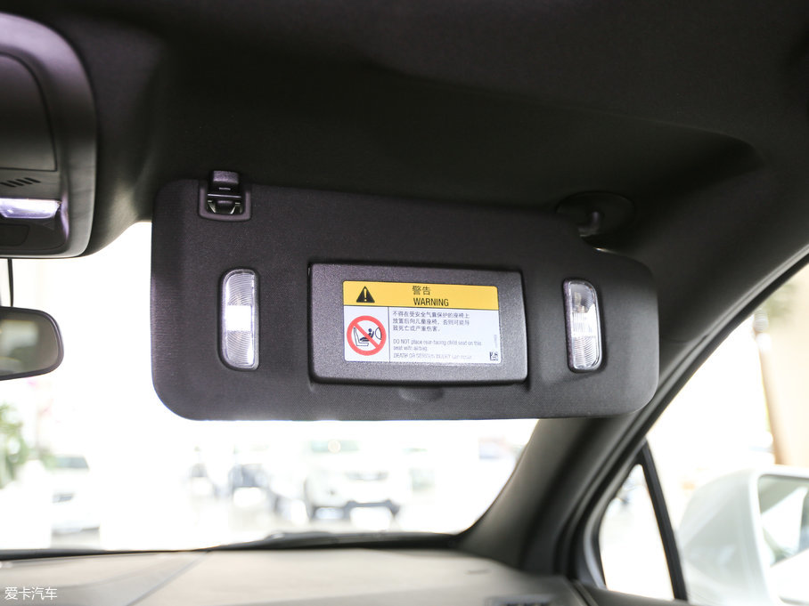 2017PXT5 c 28T 򌼼g