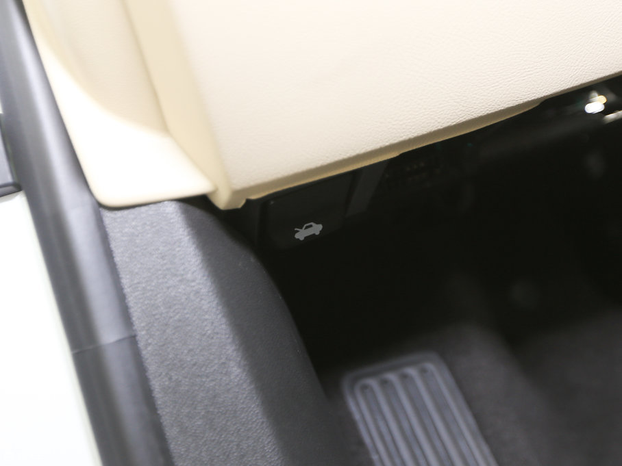 2017PXT5 c 28T 򌼼g