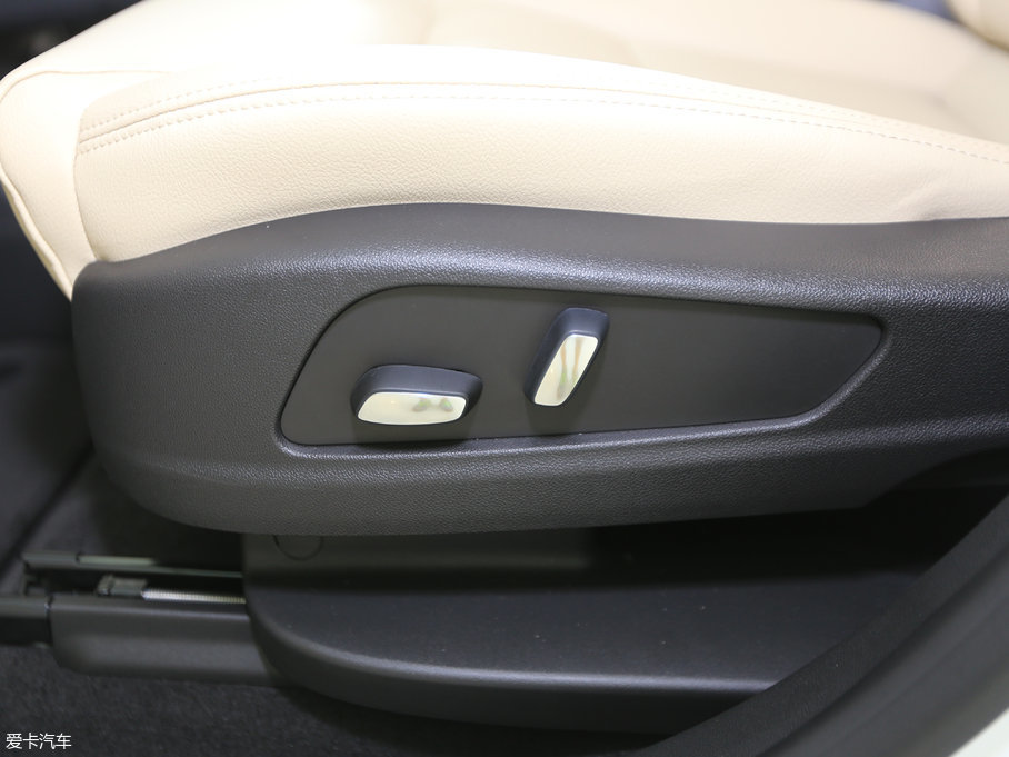 2017PXT5 c 28T 򌼼g