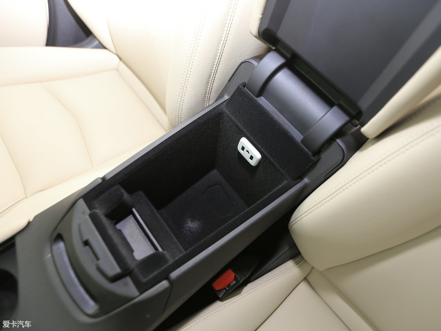 2017PXT5 c 28T (q)g(sh)