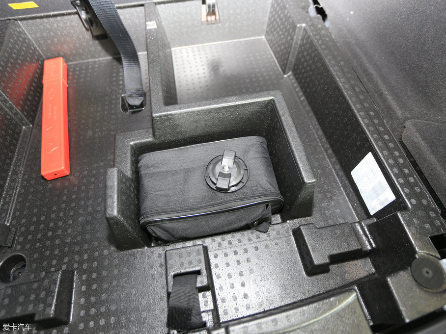 2017PXT5 c 28T 򌼼g