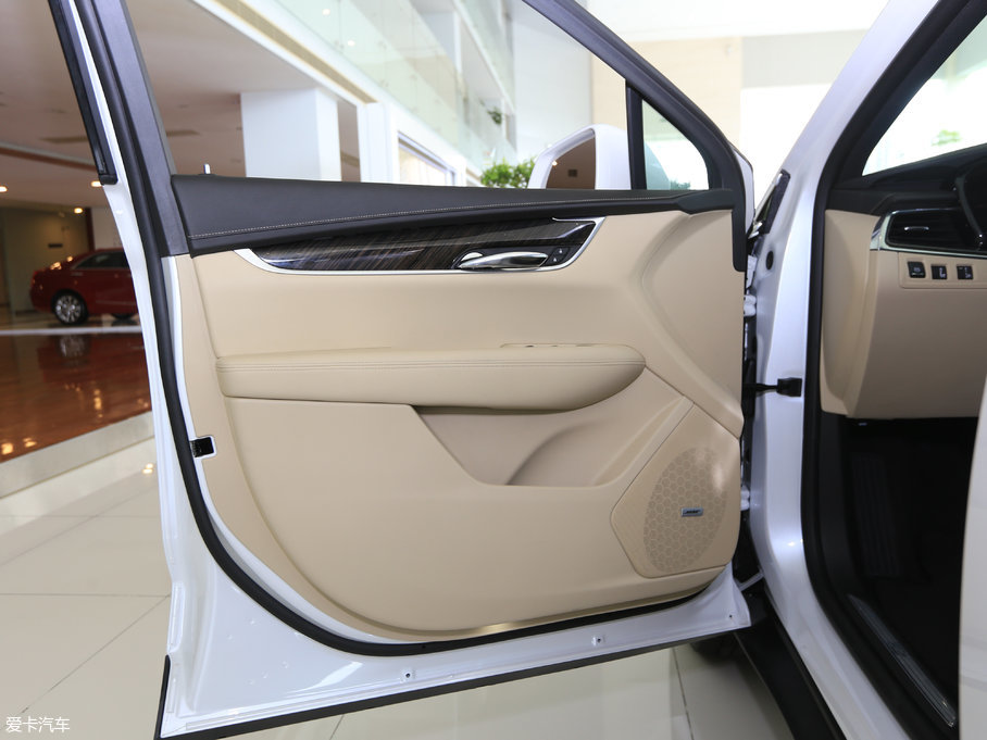 2017PXT5 c 28T 򌼼g