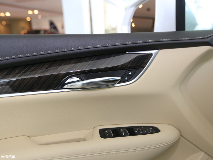 2017PXT5 c 28T 򌼼g