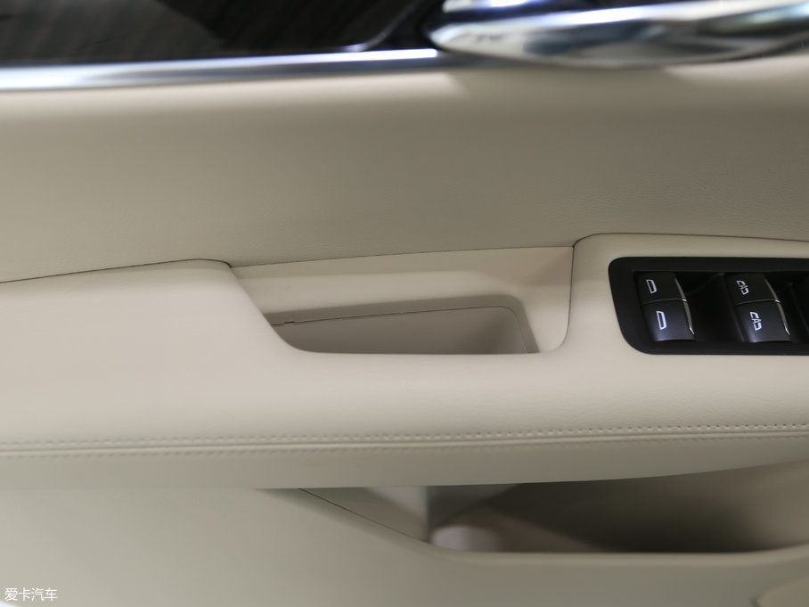 2017PXT5 c 28T (q)g(sh)