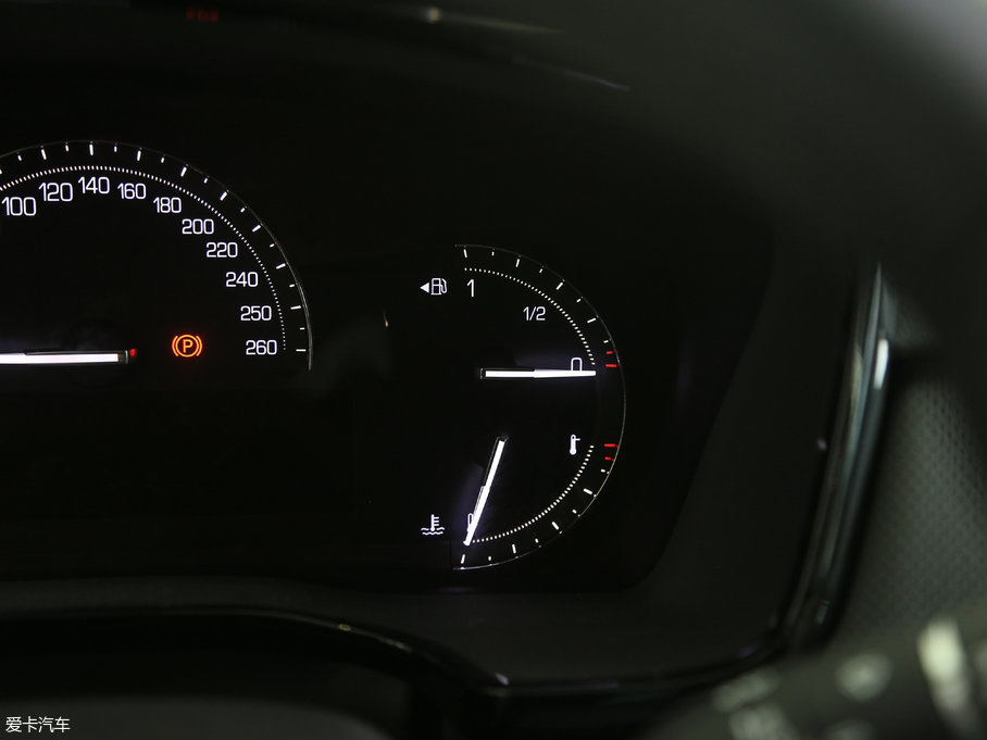 2017PXT5 c 28T (q)g(sh)