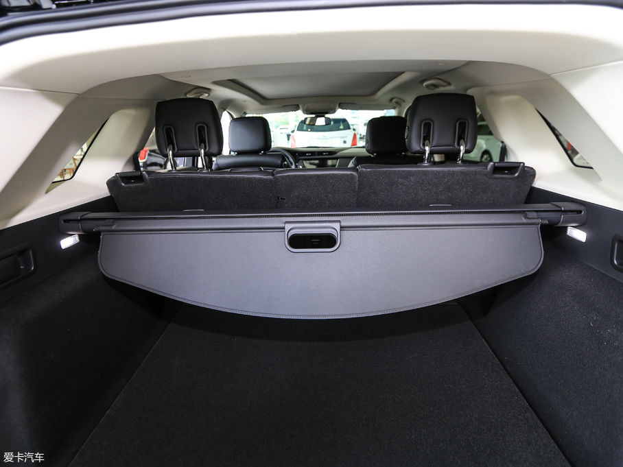 2017��P������XT5 ����c�� 28T �����A��