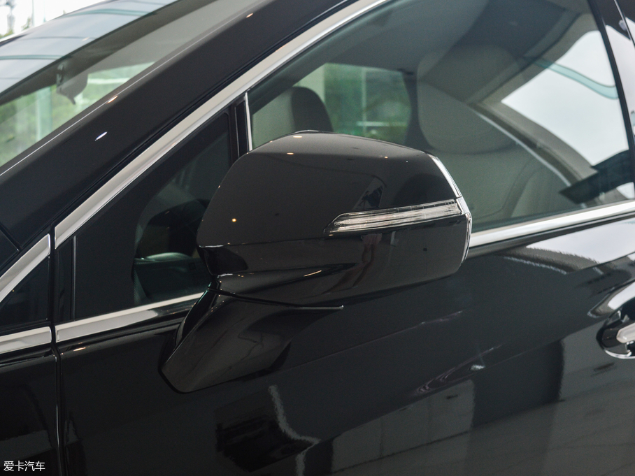 2017PXT5 c 28T 򌼼g