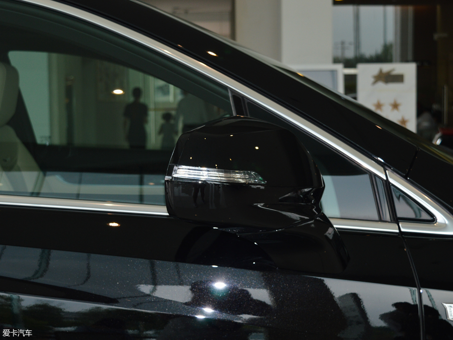 2017PXT5 c 28T 򌼼g