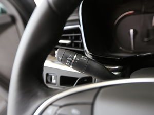 2017c 28T (q)A п؅^(q)