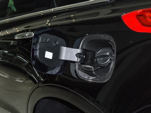 2017c 28T (q)g(sh) w