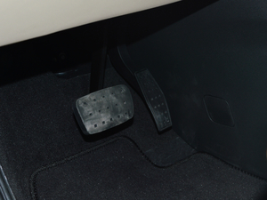 2017c 28T (q)g(sh) g