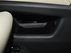 2017c 28T (q)g(sh) g