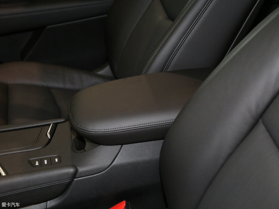 2018PXT5 28E(dng) 28E (q)I(lng)