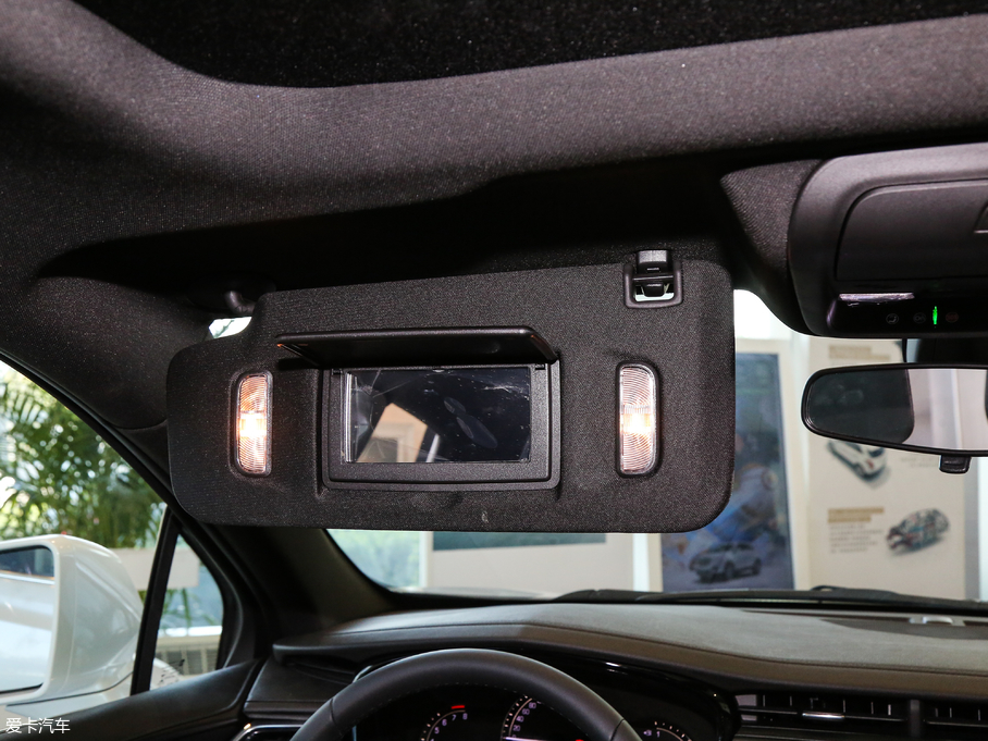 2018PXT5 28EӰ 28E 򌼼g