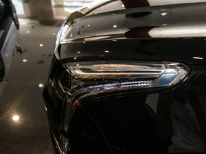 201828E (q)I(lng) (x)(ji)^