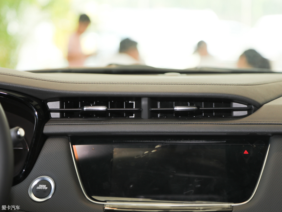 2018��P������XT5 28T ��򌼼�g��