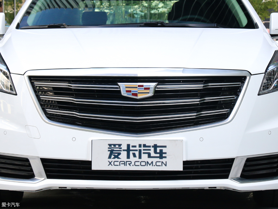 2018��P������XTS 28T ���A��