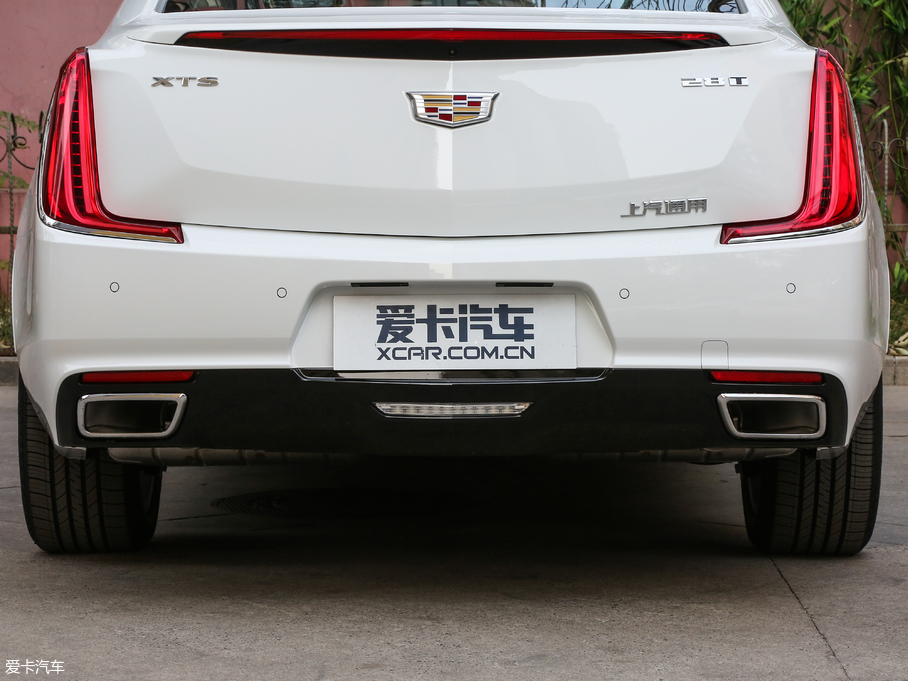 2018��P������XTS 28T ���A��