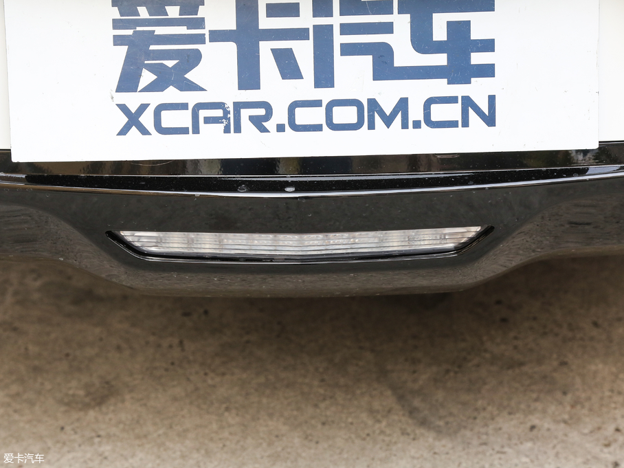 2018��P������XTS 28T ���A��