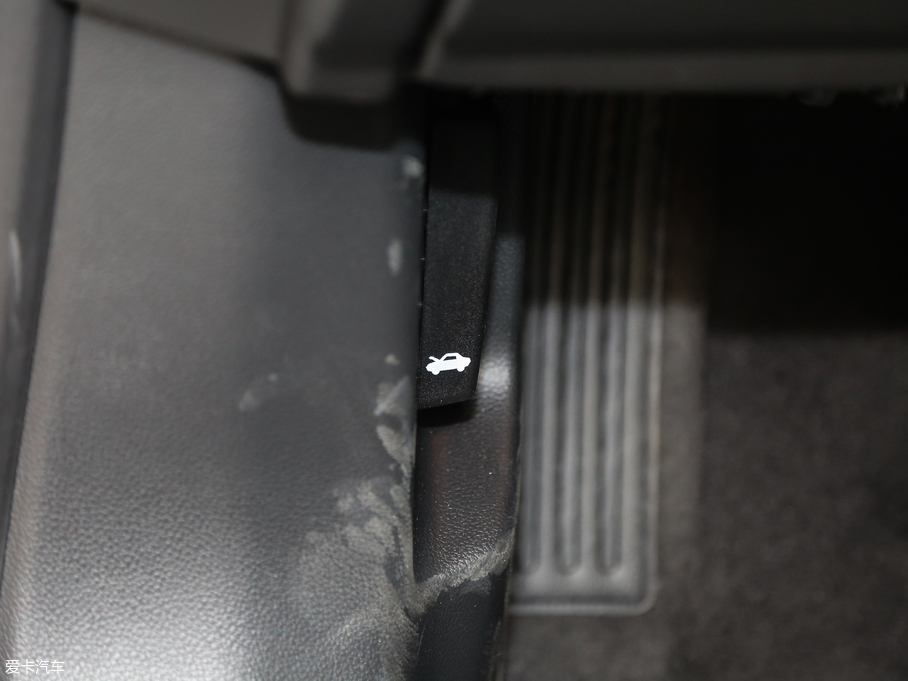 2018��P������XTS 28T ���A��