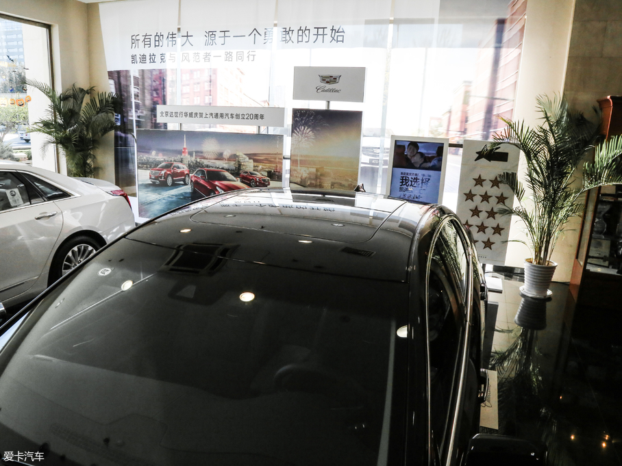 2018��P������XTS 28T ���A��