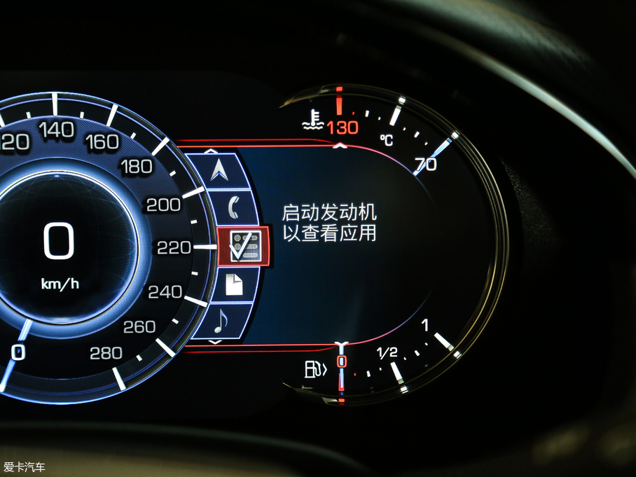 2018��P������XTS 28T ���A��