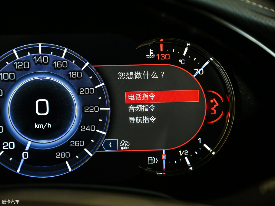 2018��P������XTS 28T ���A��