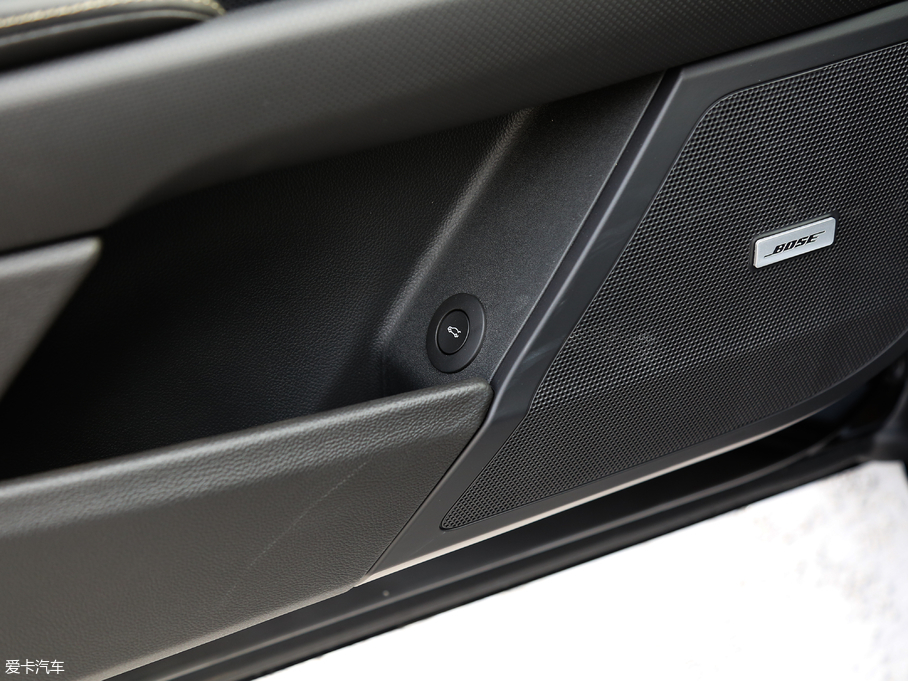 2018��P������XTS 28T ��Ӣ��