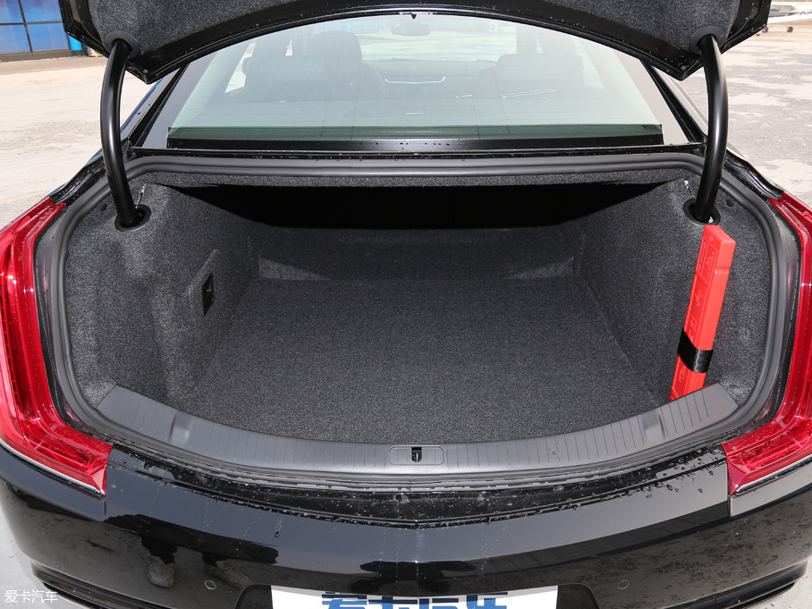 2018��P������XTS 28T ��Ӣ��