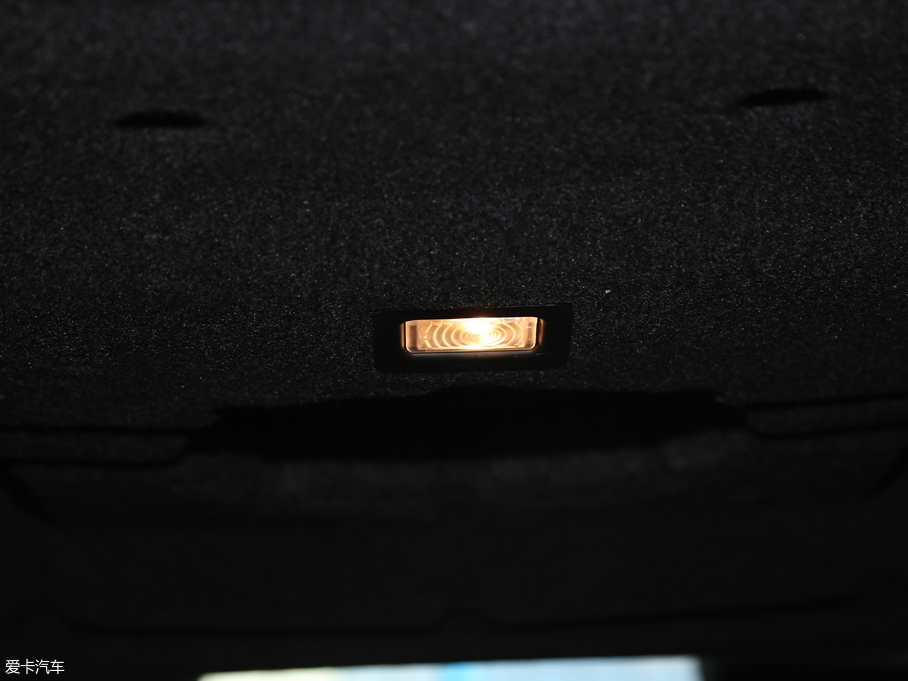 2018��P������XTS 28T ��Ӣ��