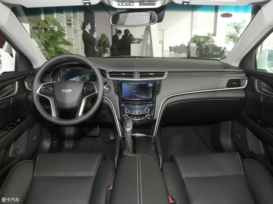 2018��P������XTS 28T ���A��