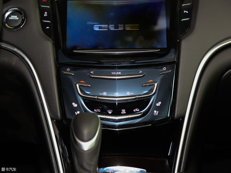 2018��P������XTS 28T ���A��