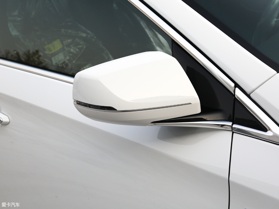 2018��P������XTS 28T ���g��