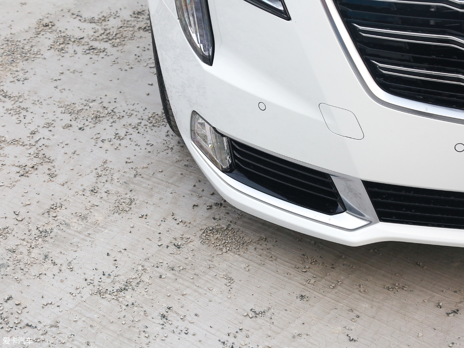 2018��P������XTS 28T ��Ӣ��