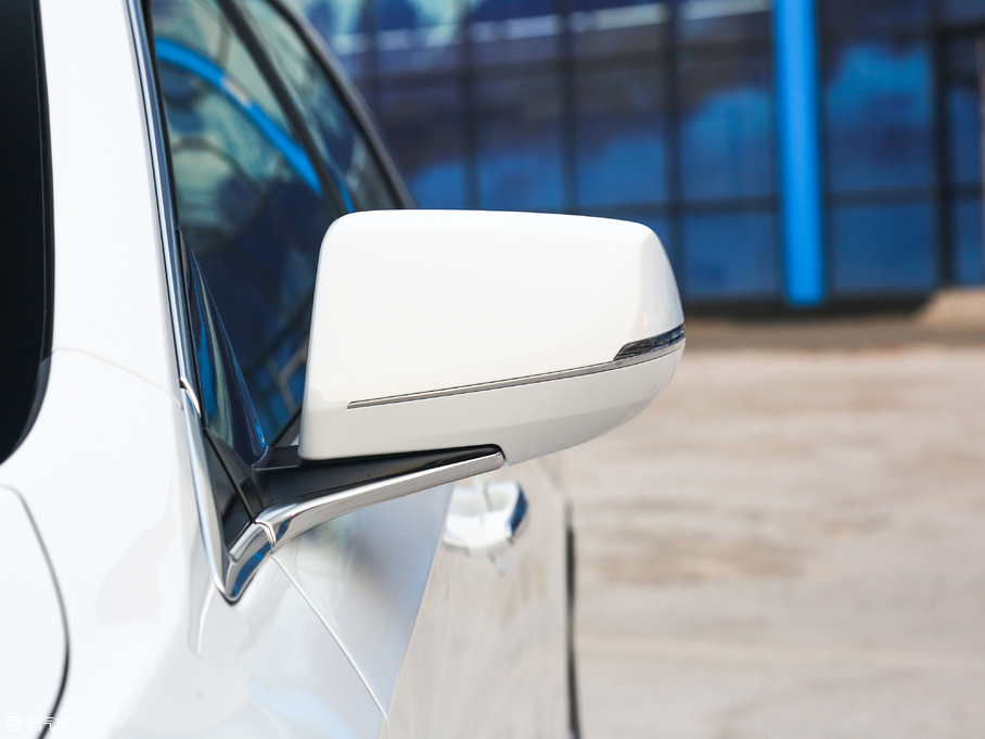 2018��P������XTS 28T ��Ӣ��