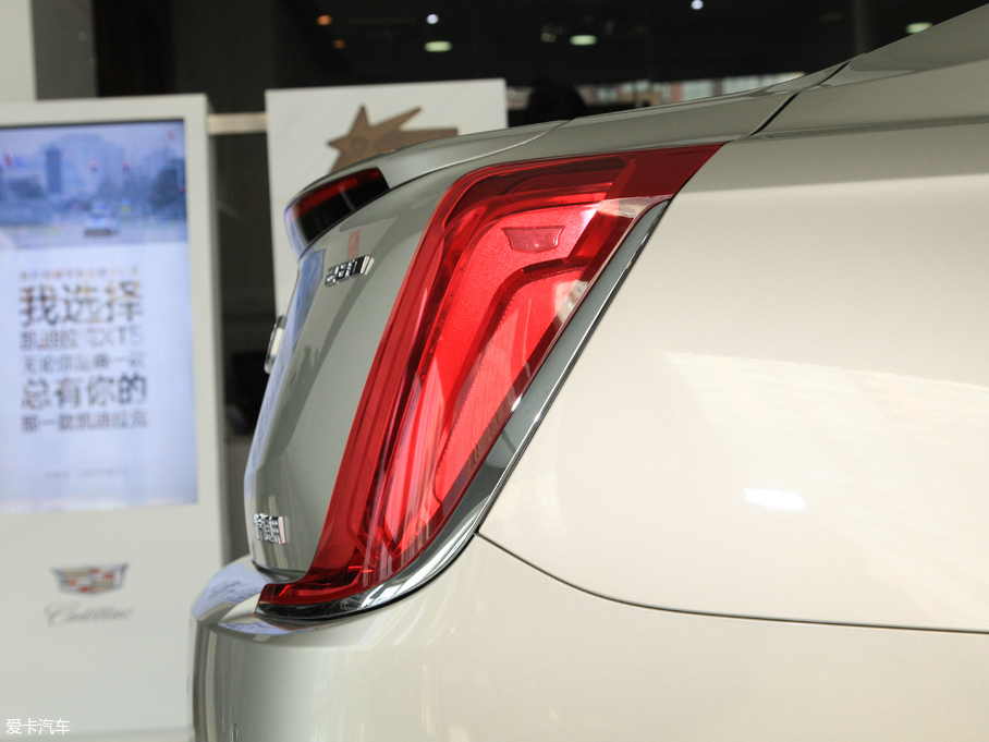 2018��P������XTS 28T ���A��