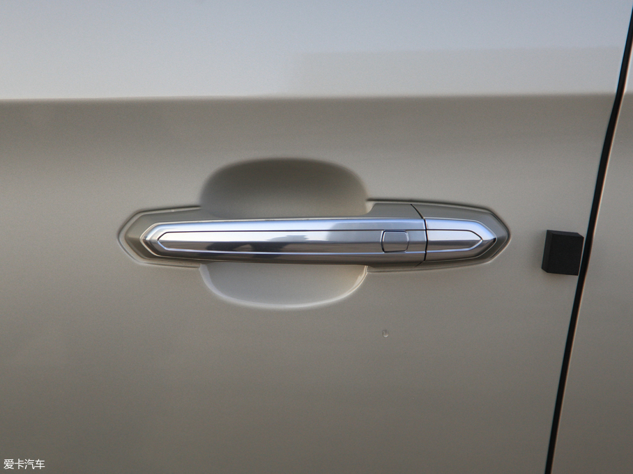 2018��P������XTS 28T ���g��