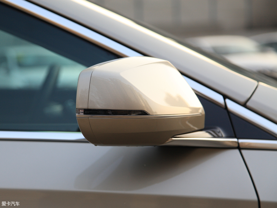 2018��P������XTS 28T ���g��