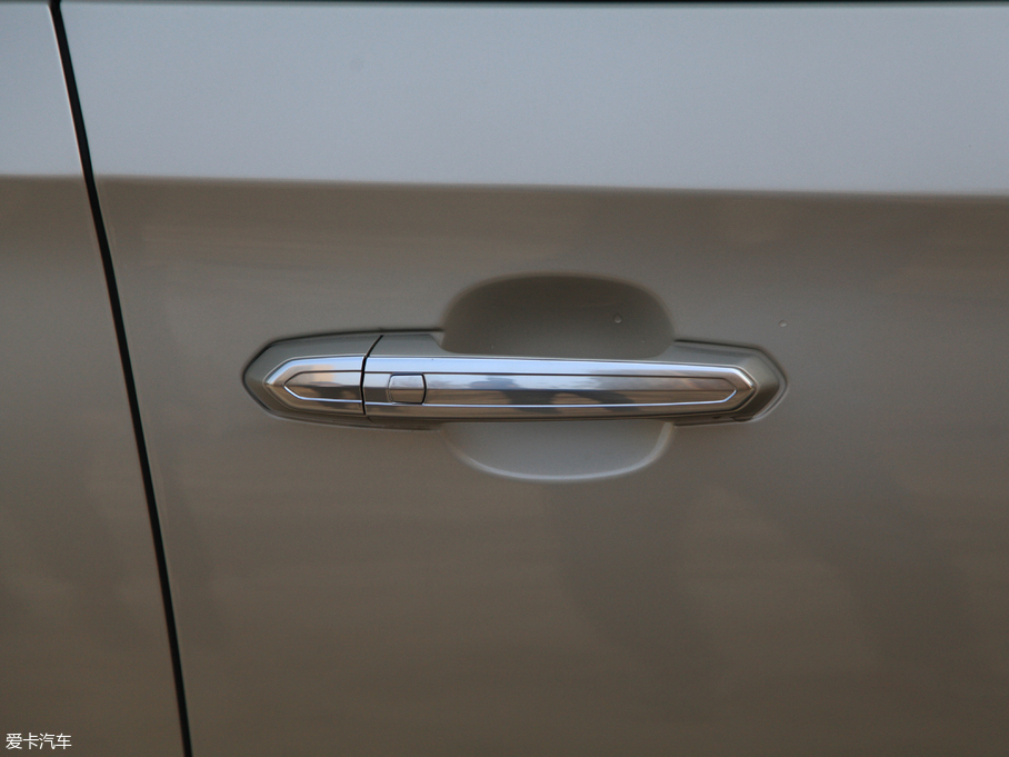 2018��P������XTS 28T ���g��