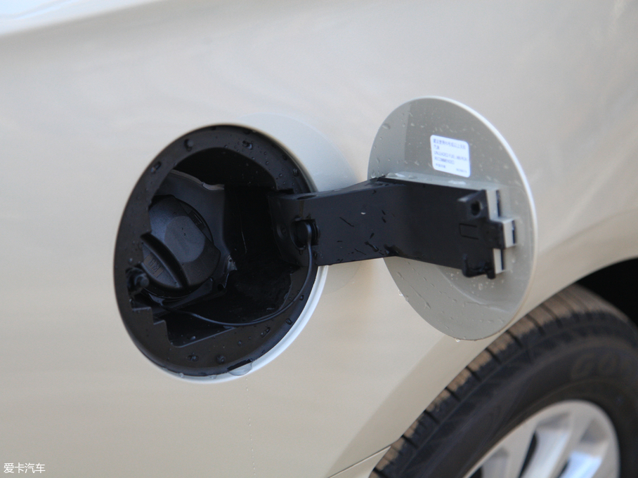 2018��P������XTS 28T ���g��