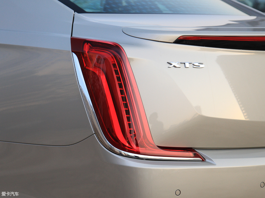 2018��P������XTS 28T ���g��