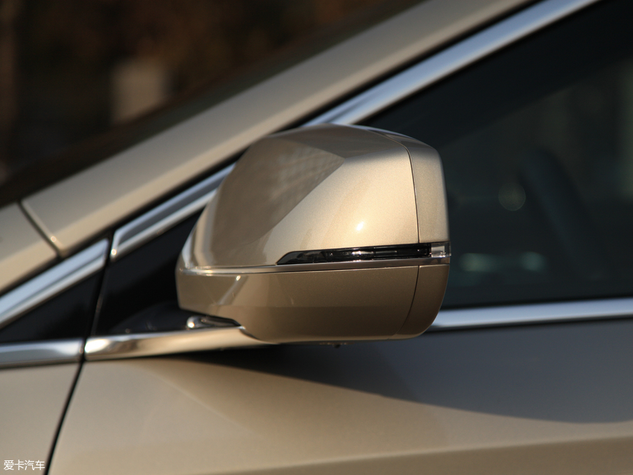 2018��P������XTS 28T ��Ӣ��